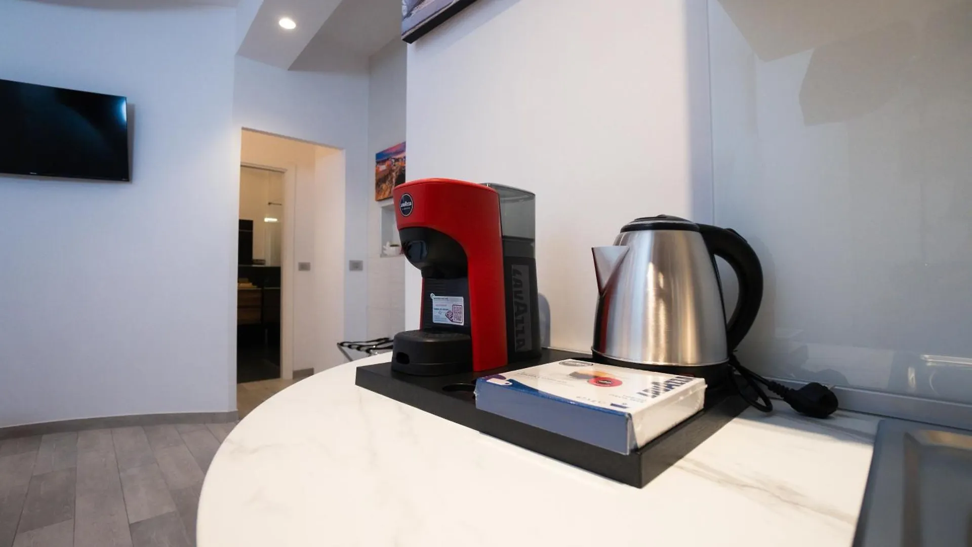 Marvi Home Apartment Modugno 0*,  Italia